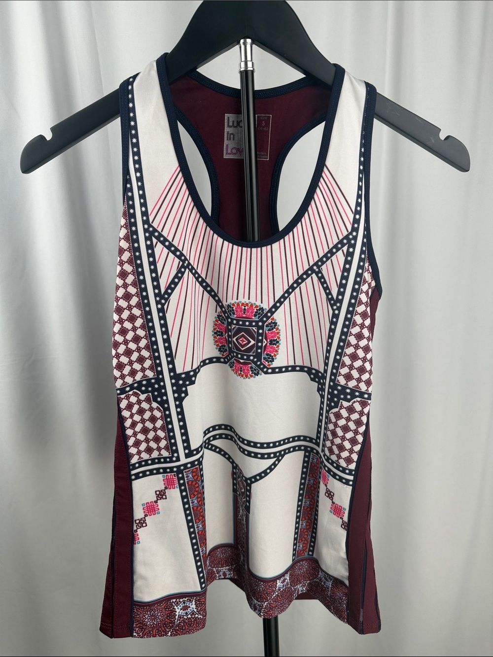 Lucky in Love Printed Racerback Athletic Tank Top – Size Small